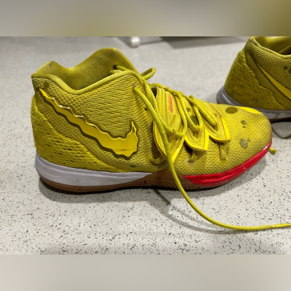 Nike Kyrie 5 SpongeBob SquarePants Shoes